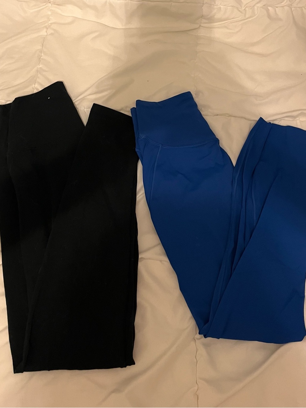 Women’s Leggings Bundle Lululemon and Aerie Black and Blue